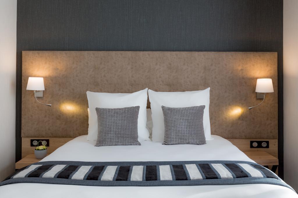 Hotel Le Rive Droite & Spa Lourdes Exterior photo