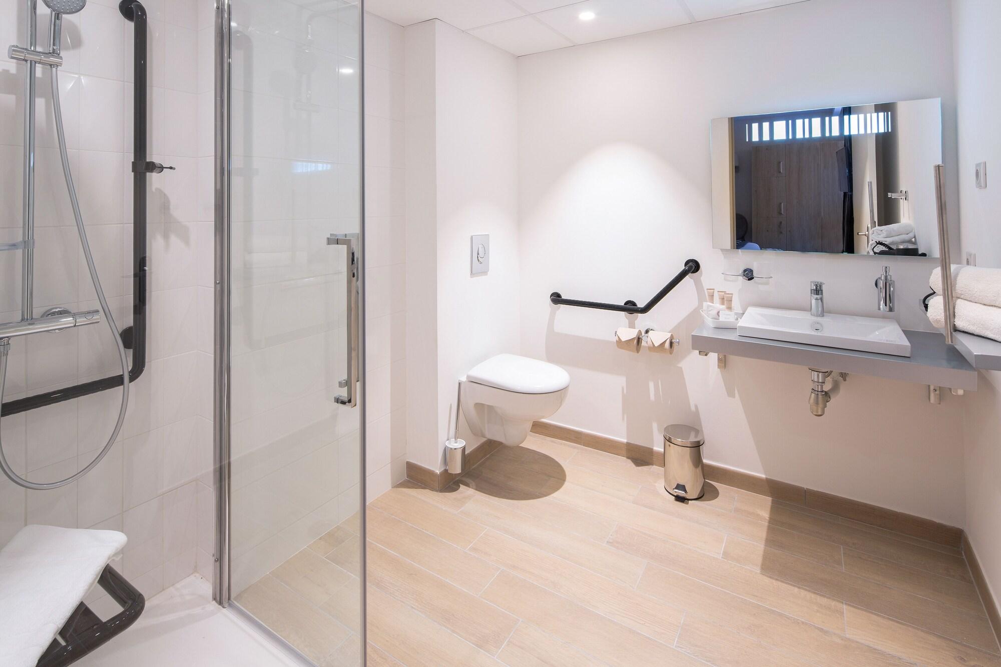 Hotel Le Rive Droite & Spa Lourdes Exterior photo