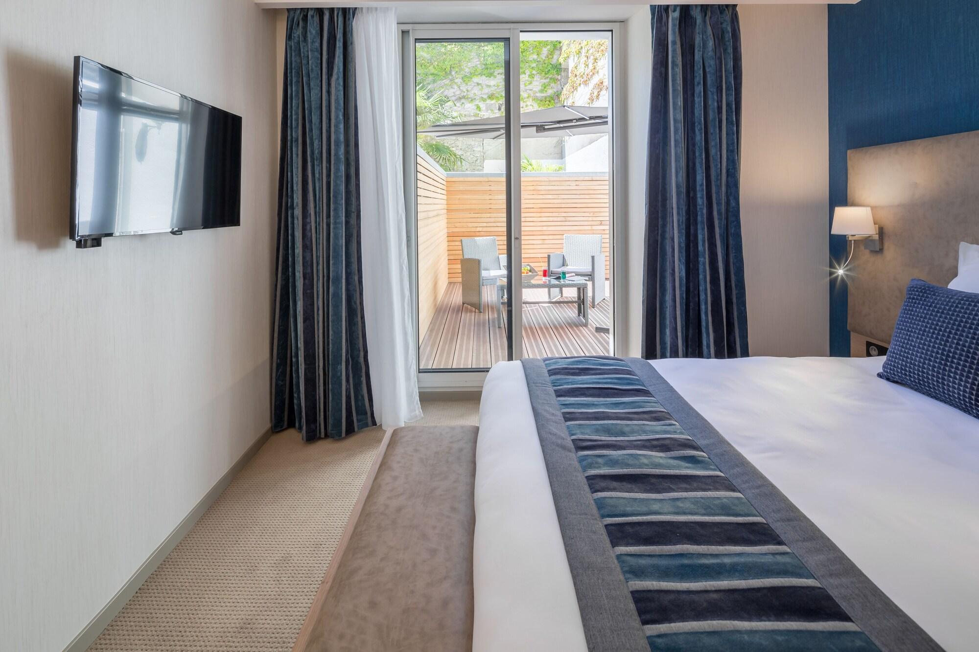 Hotel Le Rive Droite & Spa Lourdes Exterior photo