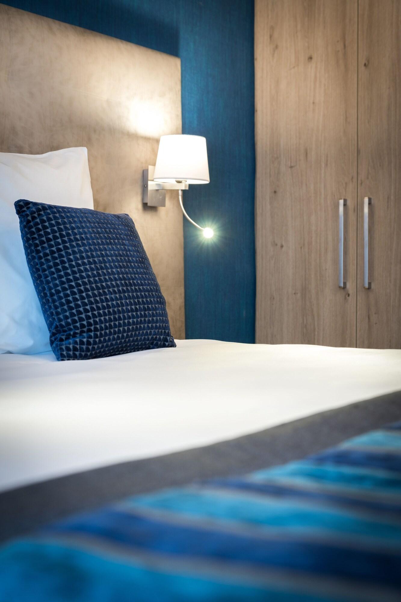 Hotel Le Rive Droite & Spa Lourdes Exterior photo