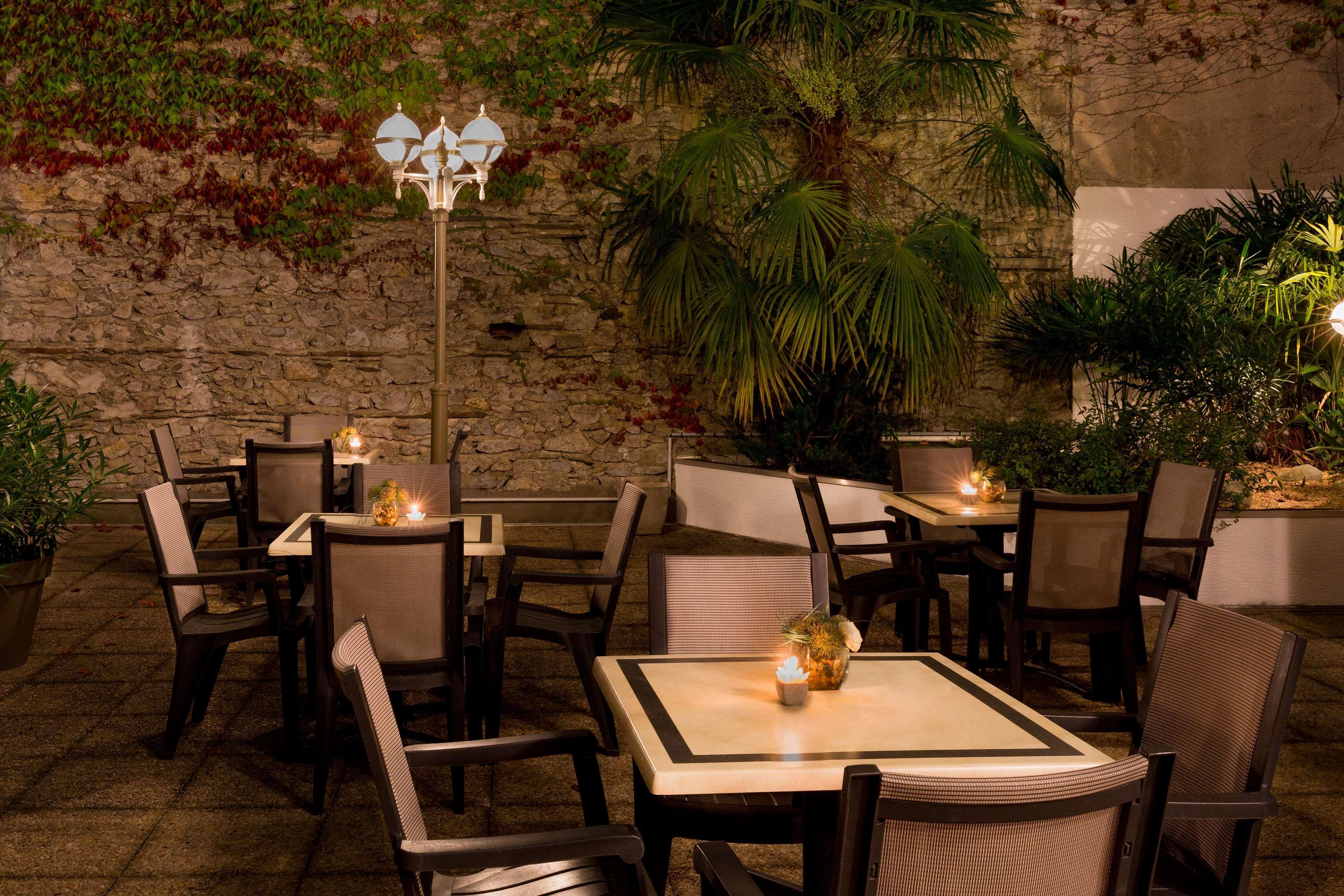 Hotel Le Rive Droite & Spa Lourdes Exterior photo